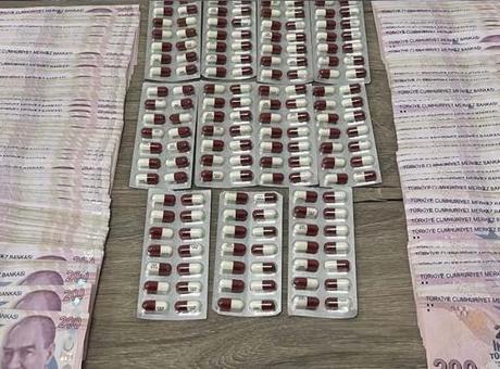 Denizli'de Uyuşturucu Operasyonunda 5 Şahıs Tutuklandı