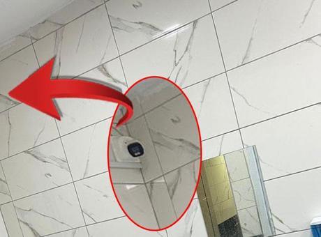 Okul Tuvaletlerinde Gizli Kameralar: Müdür Görevden Alındı